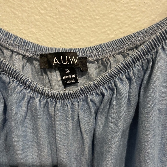 A.U.X Denim Chambray Blouse top.  Size 3X - Picture 3 of 5